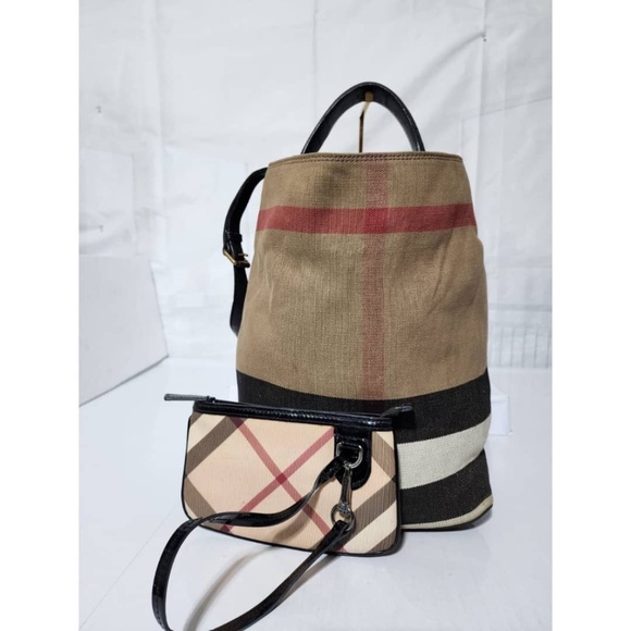 SOLD***Authentic Burberry Canvas Check Susanna Medium Hobo Bag Beige/Black - Picture 9 of 15